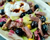 Foto del paso 6 de la receta: Ensalada de mollejas de pato con arándanos y burrata trufada