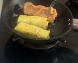 A picture of step 9 of Sardine bread rolls.