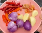 Foto langkah ke 1 dari resep Steamboat Tomyam super Enak.