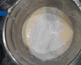عکس مرحله 2 از دستور کیک گلابی درسته