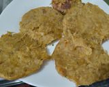 Foto del paso 4 de la receta: Arepas🥯de plátano🫓macho maduro🍌rellenas🥑de pollo🍗bbq🍅y queso🥯🍯🧀