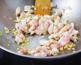 Gyömbéres csirke ragu (Tejmentes, gluténmentes, tojásmentes) recept fázis 4 fotója