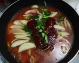 Foto langkah ke 4 dari resep Kimchi Jjigae Korean Stew.