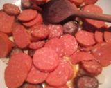 Rakott krumpli kétféle kolbásszal, szalonnával recept fázis 2 fotója
