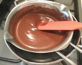 Foto del passaggio 1 della ricetta Cioccolatini ripieni per San Valentino