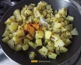 A picture of step 2 of Jeera Aloo (Cumin Potatoes).