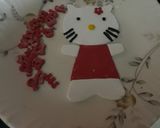 A picture of step 1 of Kitty cake.