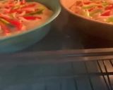 A picture of step 4 of Cheesy Chicken Tikka Pizza 🍕.