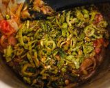 A picture of step 4 of Piyaz Karela.