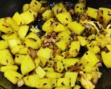 A picture of step 1 of Methi aloo fry.