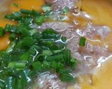 Hình bước làm 1 của món Trứng cuộn