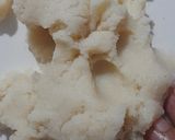 A picture of step 6 of Suji Rasgulle.