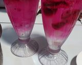 Foto langkah ke 3 dari resep Es Buah Naga Del Coco.