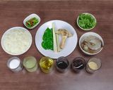 รูปขั้นตอนการทำที่ 1 ของ ข้าวผัดต้มยำ กุ้ง อร่อยซี้ดซ้าดถึงใจ