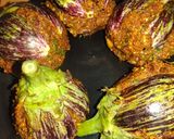 भरली वांगी (bharli vangi recipe in marathi) रेसिपी स्टेप 2 फोटो 