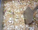 शेव बर्फी (shev barfi recipe in marathi) रेसिपी स्टेप 3 फोटो 