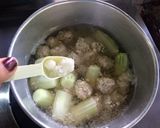 รูปขั้นตอนการทำที่ 11 ของ ต้มจืดแตงกวายัดไส้หมูสับเต้าหู้ไข่
