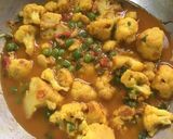 A picture of step 6 of Cauliflower Curry.