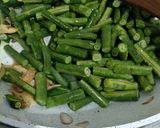 Foto langkah ke 6 dari resep Tumis Kacang Panjang Tempe.