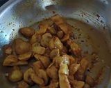 A picture of step 4 of Dhaba Style Mushroom Do Pyaza (Mushroom Onion Cream Curry).