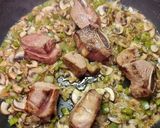 Foto del paso 3 de la receta: Estofado de costilla de ternera con champiñones