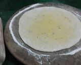 A picture of step 5 of Gujrati Methi Thepla.