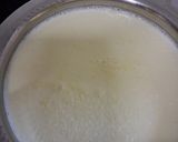 A picture of step 1 of Cardamom chai.