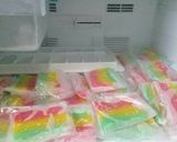 Foto langkah ke 6 dari resep Es Gabus Pelangi / Es Wadai / Es Kue / Es Roti.