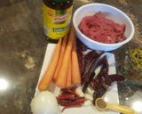 A picture of step 1 of Beef Steaks with Guajillo Chiles, Carrots, and Nopales.
