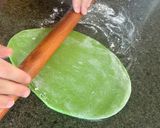 A picture of step 4 of Spinach Fettuccine.