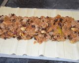 Foto langkah ke 6 dari resep Apple Strudel.