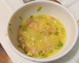 Foto del paso 4 de la receta Tortilla de puerro y gambas