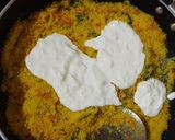 A picture of step 5 of Udupi style Rava idli.