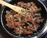 Une image de l'étape 5 de Jambon cru epicé au pecorino, ail et persil (pour pâtes ou tartines).