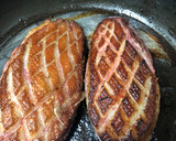 Foto del paso 2 de la receta: 45. Magret de pato con salsa de frutos rojos y tartatelas de maíz (principal carne)