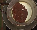 Foto del paso 4 de la receta: Rosquitas esponjosas bañadas en chocolate ❤️