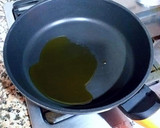 Foto del paso 5 de la receta: Cola de jurel blanco de roca con salteado de chimichurri