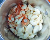 A picture of step 2 of Instant Red Garlic Chutney.
