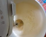 Foto langkah ke 2 dari resep Lemon Cake Tabur Keju.