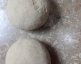 A picture of step 4 of Mooli k parathay.