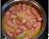 Foto del paso 3 de la receta: Salchichas encebolladas