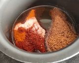 A picture of step 2 of शेवग्याच्या शेंगाचे लोणच.