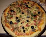صورة لخطوة 1 من وصفة بيتزا بالجبن 🍕🧀