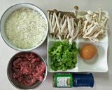 牛肉菌菇炒飯的食譜步驟1照片