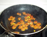 Foto del paso 10 de la receta: Tortilla española y bolitas de chorizo natural