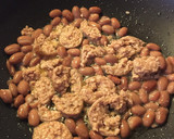 Foto del passaggio 1 della ricetta Penne salsiccia e fagioli (vegan)