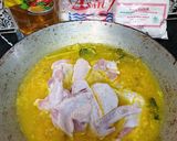 Foto langkah ke 3 dari resep Ayam Goreng Kremes.