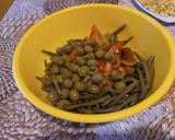 Foto del passaggio 4 della ricetta Insalata di fagiolini e uova strapazzate