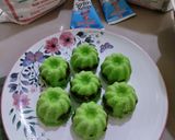 Foto langkah ke 4 dari resep Kue Putu dengan Cetakan.
