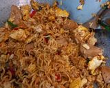 Foto langkah ke 9 dari resep Nasi Goreng Mawut alakadarnya.